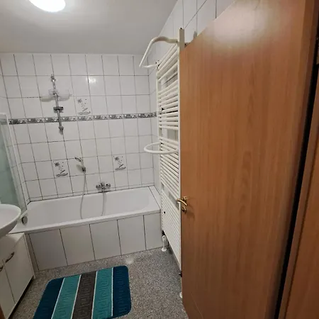 Schoenes Ruhige In Apartment